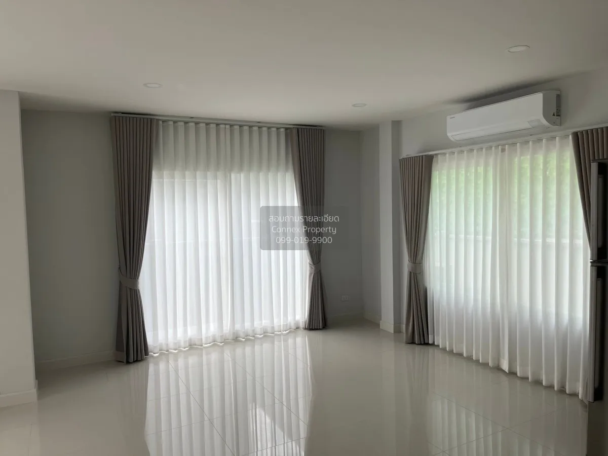 ขายด่วน บ้านใหม่อายุเพียง 1 ปี เซนโทร เพชรเกษม 69 หนองแขม เขต หนอ