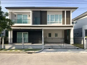 ขายด่วน บ้านใหม่อายุเพียง 1 ปี เซนโทร เพชรเกษม 69 หนองแขม เขต หนองแขม กรุงเทพ CX-166943