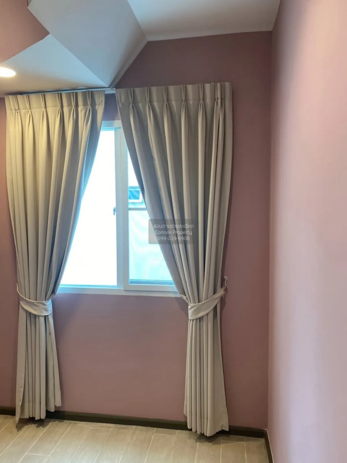 ขายทาวน์เฮ้าส์/ทาวน์โฮม  บ้านกลางมือง พระราม9 ห้องมุม ARL-หัวหมาก