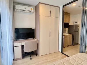 เช่าคอนโด  ไลฟ์ พระราม 4 - อโศก วิวสวย ชั้นสูง คลองเตย เขต คลองเตย กรุงเทพ CX-166985