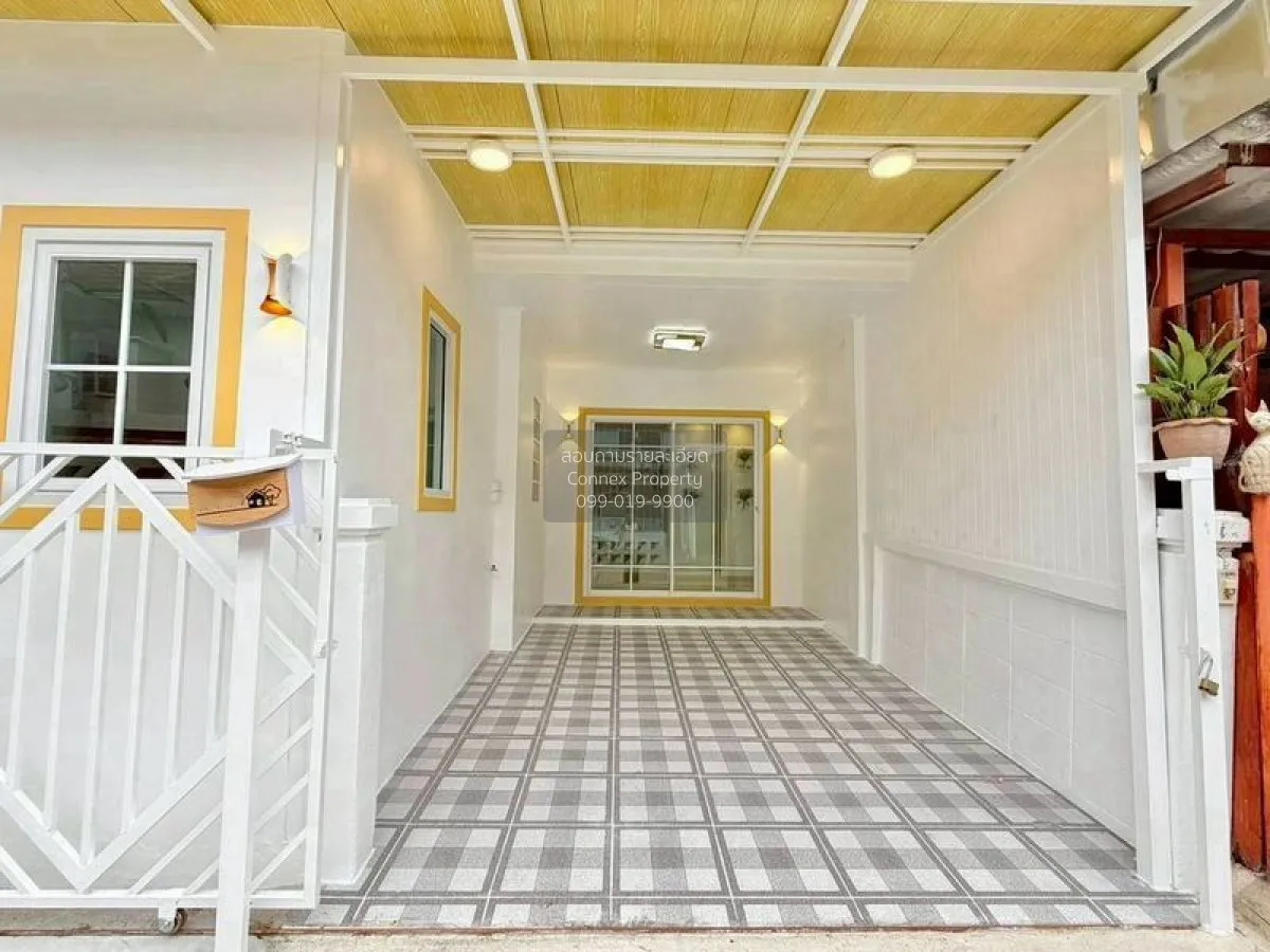 For Sale Townhouse/Townhome  , Baan Buathong 4 Baan Kluay-Sai Noi 3
