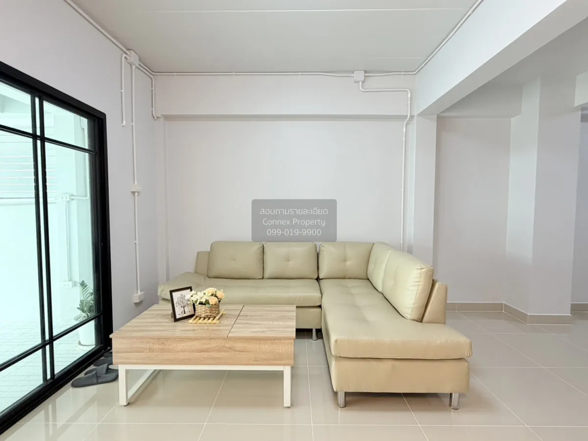 For Sale Townhouse/Townhome  , Por. Pasuk Nives , newly renovated