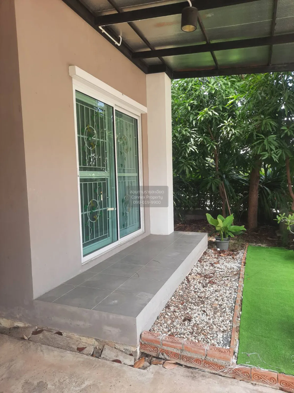 For Sale House , The Essence Chaiyaphruek - Wongwaen , corner uni 3