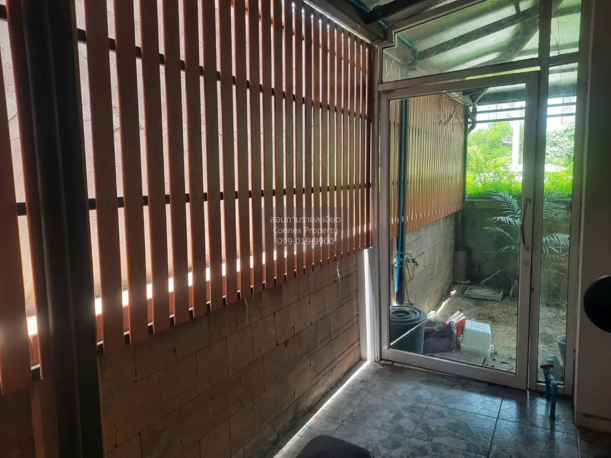 For Sale House , The Essence Chaiyaphruek - Wongwaen , corner uni