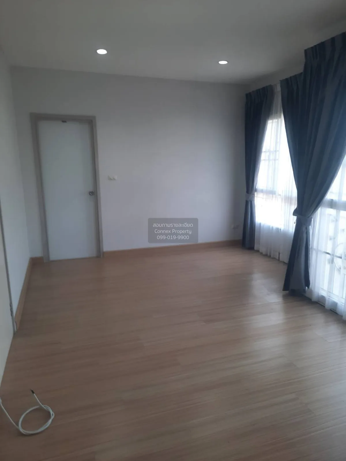 For Sale House , The Essence Chaiyaphruek - Wongwaen , corner uni