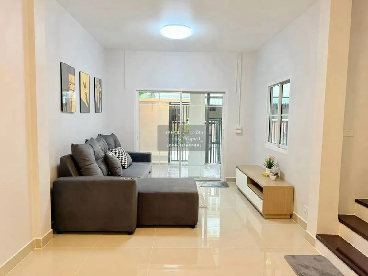 For Sale Townhouse/Townhome  , Baan Piyawararom 1 , newly renovat