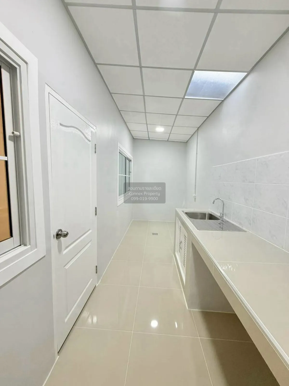 For Sale Townhouse/Townhome  , Baan Piyawararom 1 , newly renovat