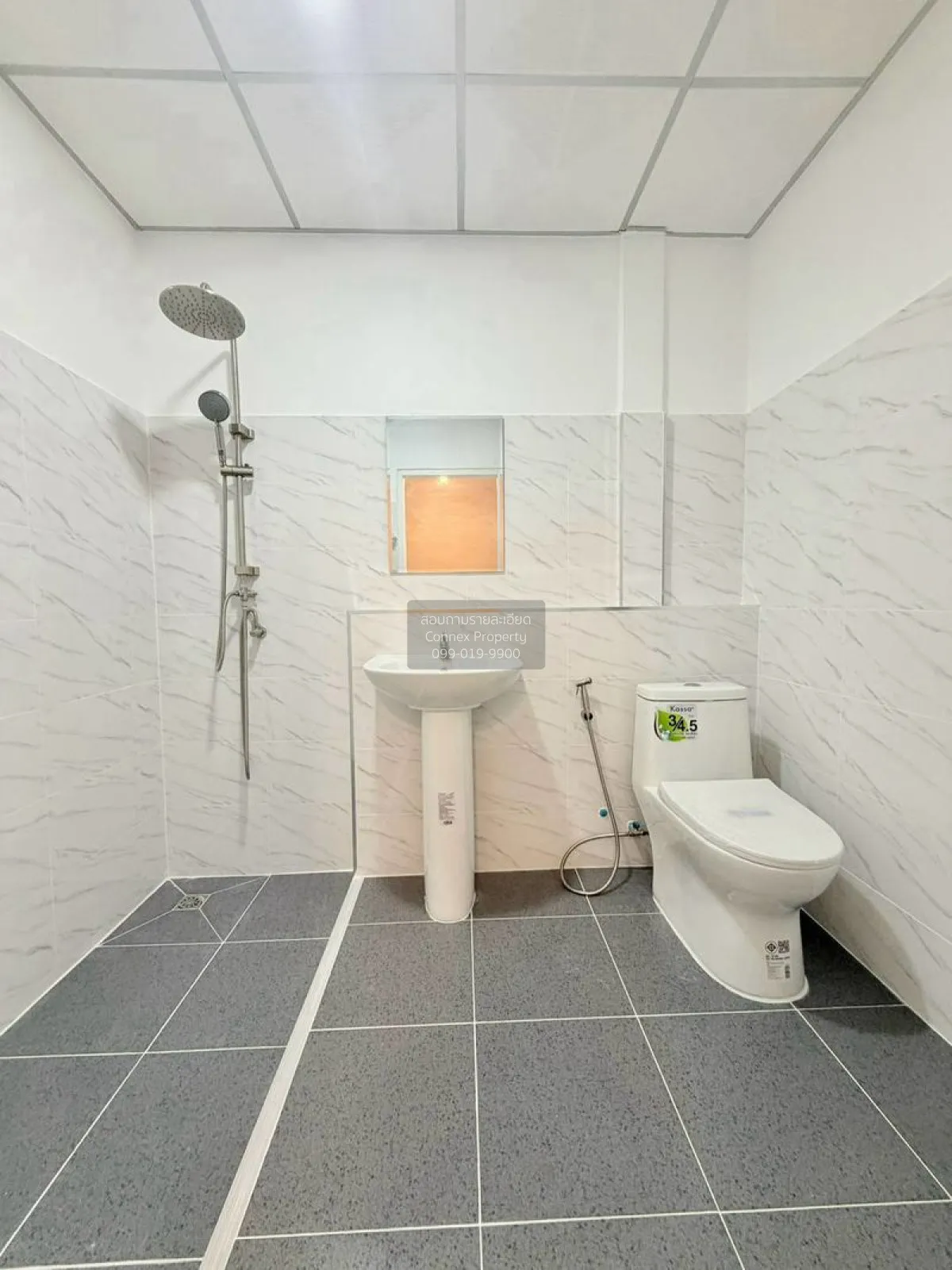 For Sale Townhouse/Townhome  , Baan Piyawararom 1 , newly renovat