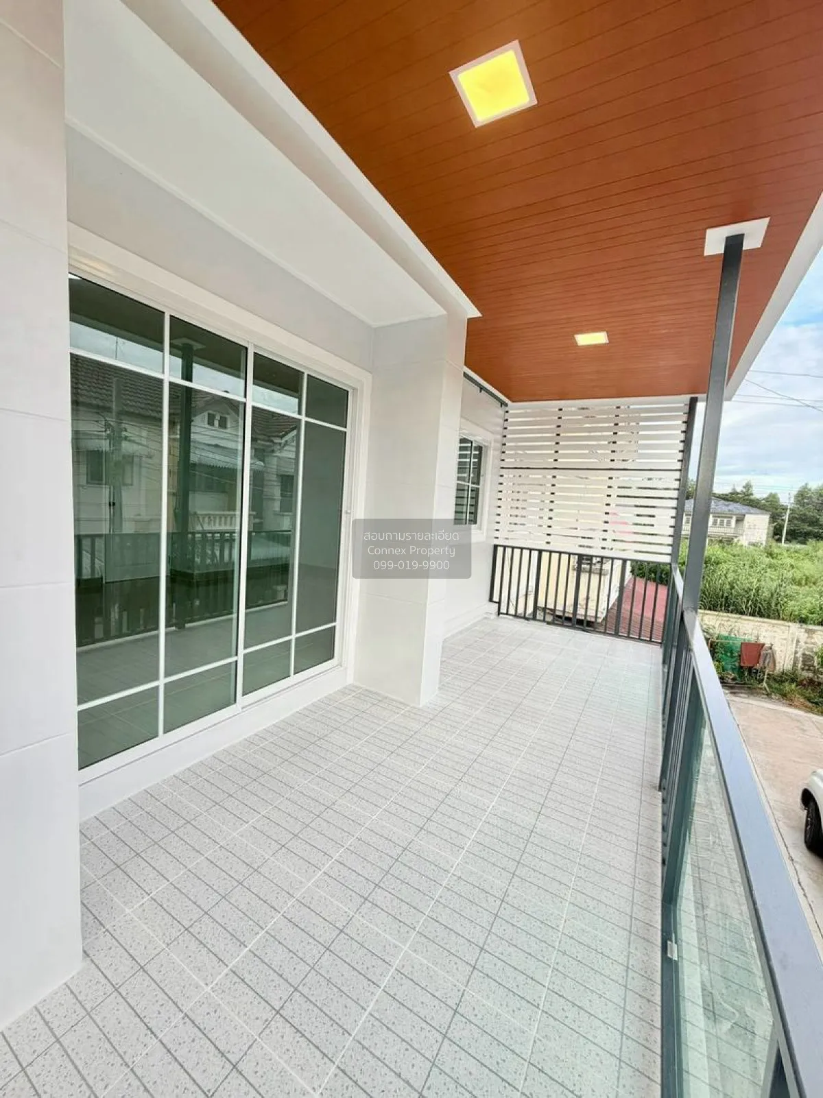 For Sale Townhouse/Townhome  , Baan Piyawararom 1 , newly renovat