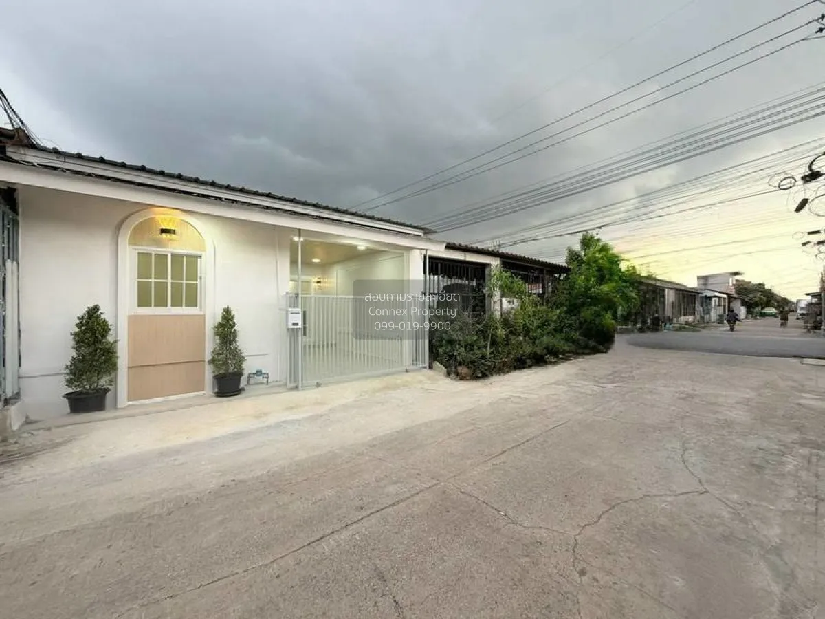 ขายทาวน์เฮ้าส์/ทาวน์โฮม  บ้านพฤกษา 3 บางบัวทอง รีโนเวทใหม่ บางคูร 3