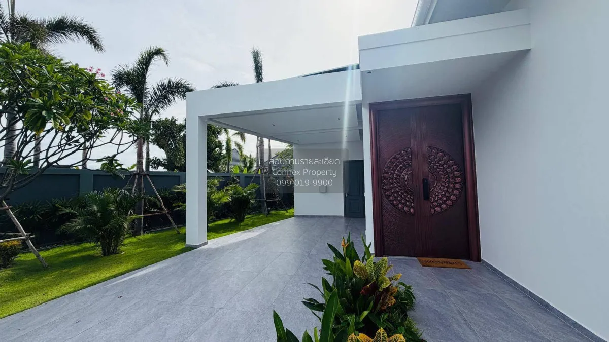 For Rent Newly built luxury house with a swimming pool, Soi Wang  2