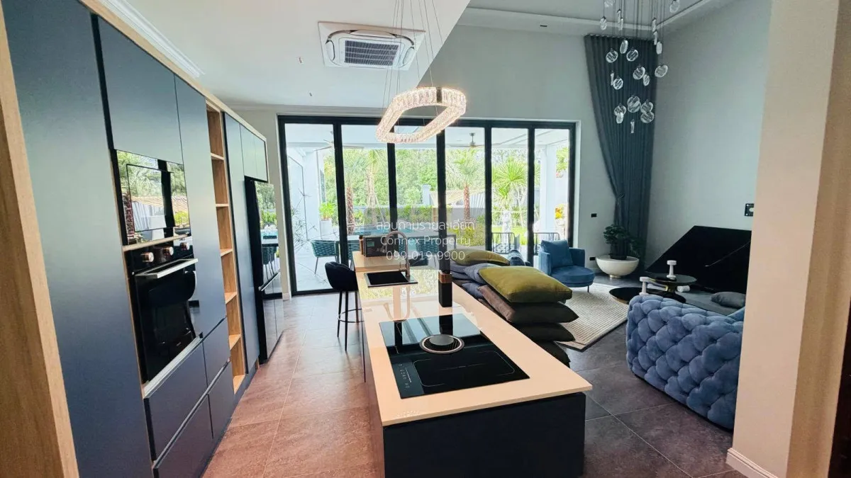 For Rent Newly built luxury house with a swimming pool, Soi Wang  4