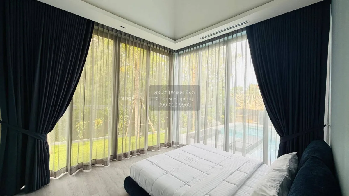 For Rent Newly built luxury house with a swimming pool, Soi Wang 