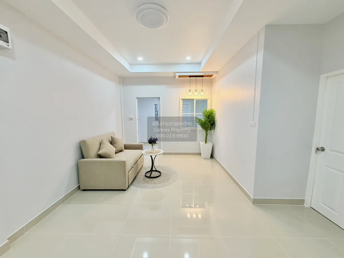 For Sale Townhouse/Townhome  , Baan Rom Ngao Mai , wide frontage 