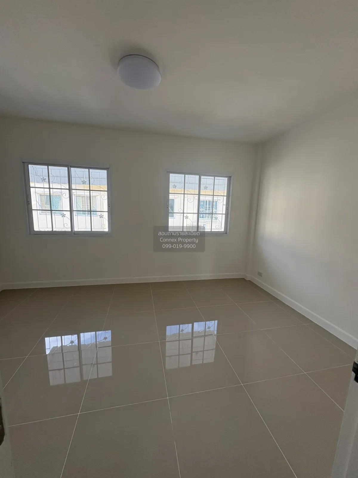 For Sale Townhouse/Townhome  , The Town Phoemsin 20 , Khlong Than