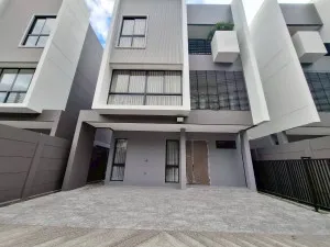 For Rent House , Feel Town Lat Phrao 101 , MRT-Ladprao 101 , Khlong Chao Khun Sing , Wang Thong Lang , Bangkok , CX-167233
