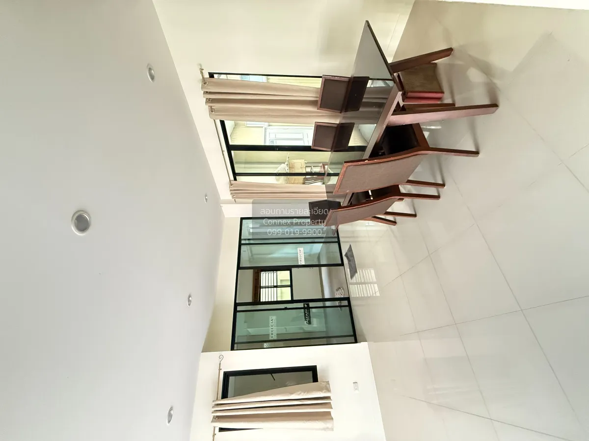 For Sale House , Lake View Park Wongwaen - Bangna , Dok Mai , Pra