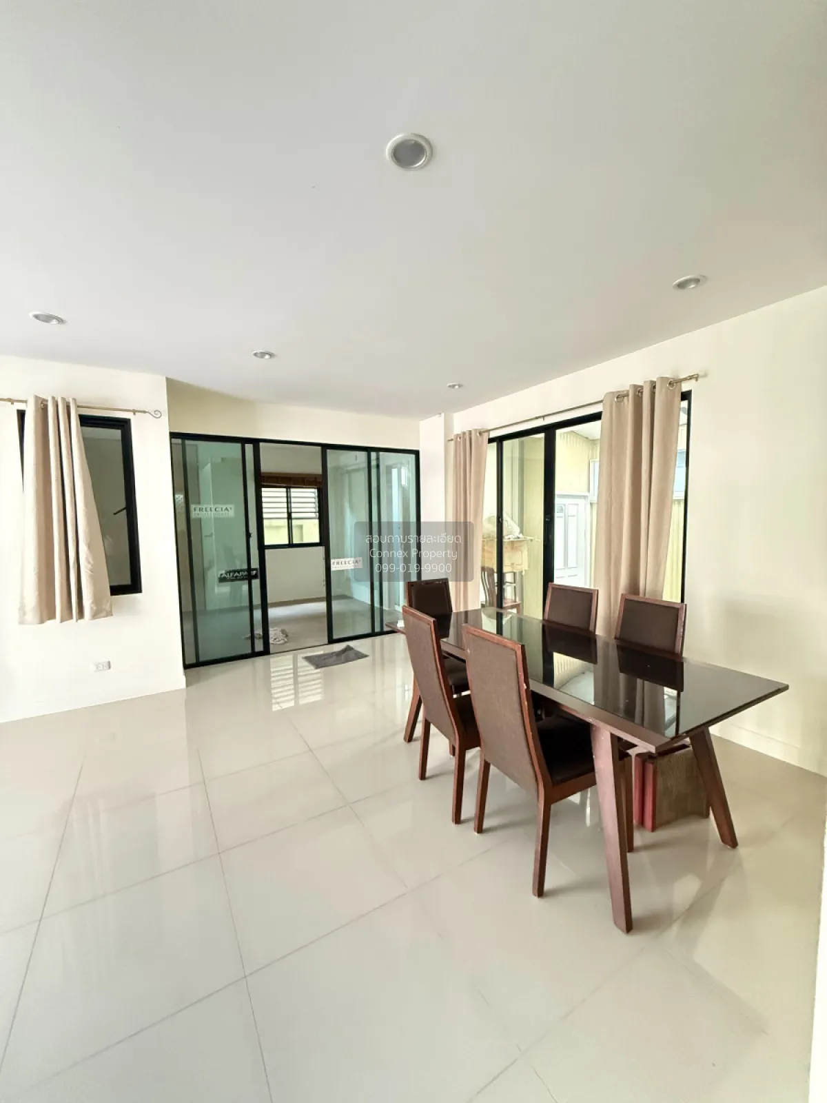 For Sale House , Lake View Park Wongwaen - Bangna , Dok Mai , Pra