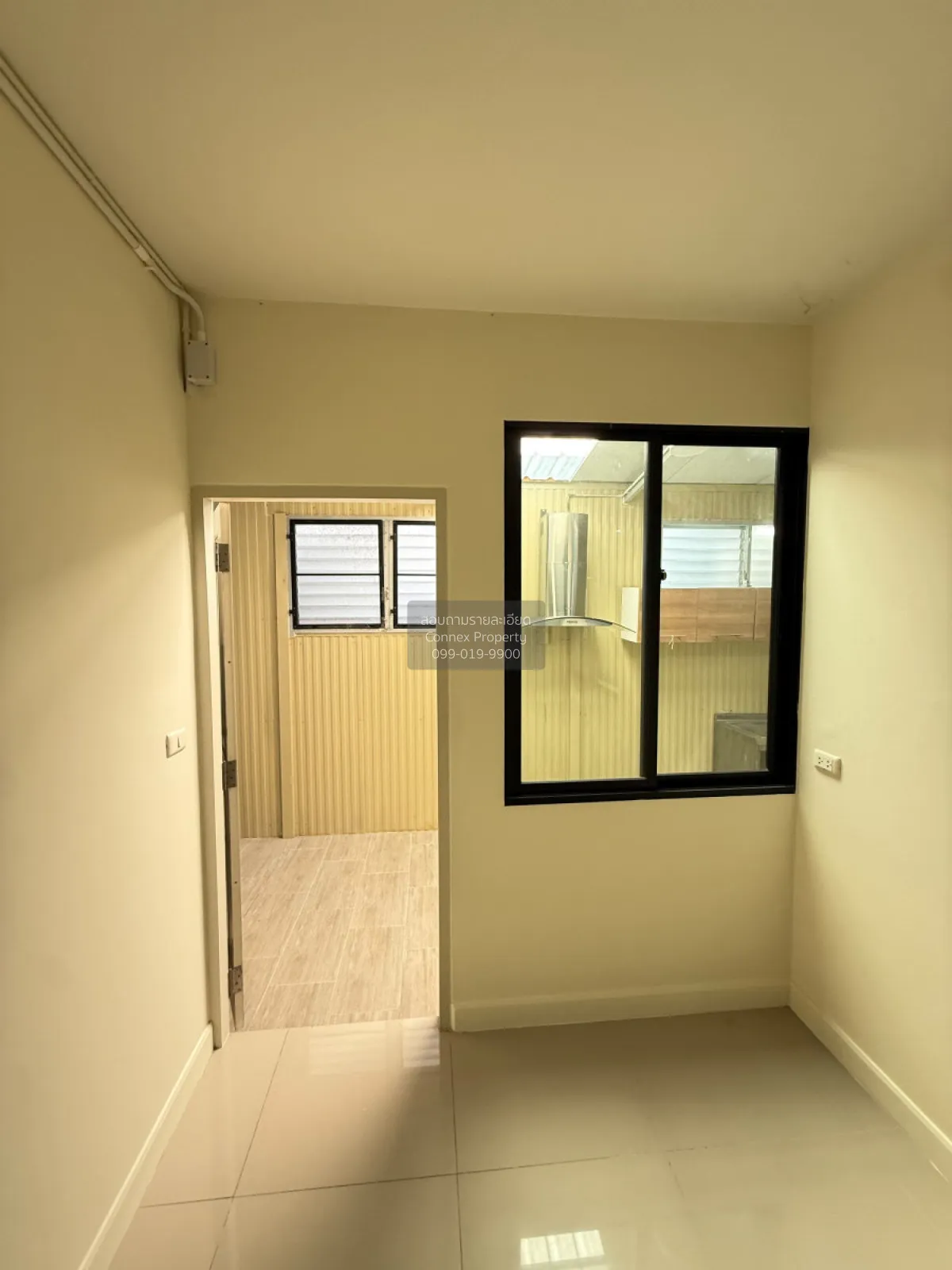 For Sale House , Lake View Park Wongwaen - Bangna , Dok Mai , Pra