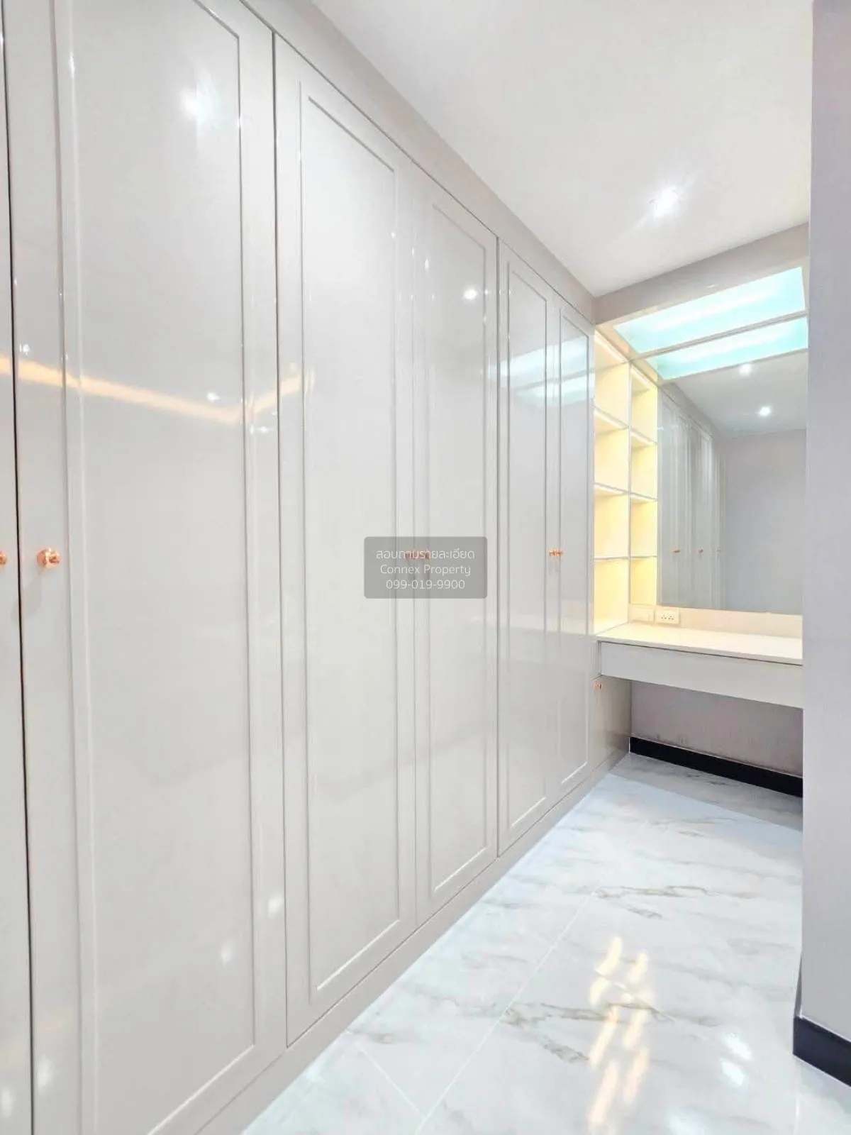 For Sale House , Central Park 2 Pattaya , Nong Prue , Bang Lamung