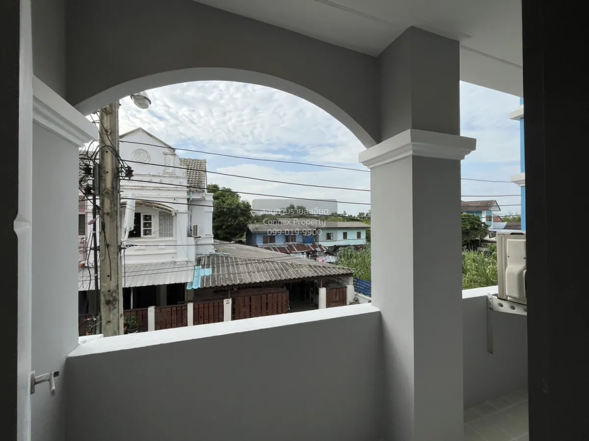 ขายทาวน์เฮ้าส์/ทาวน์โฮม  บ้านลภาวัน 7 รีโนเวทใหม่ บางบัวทอง บางบั