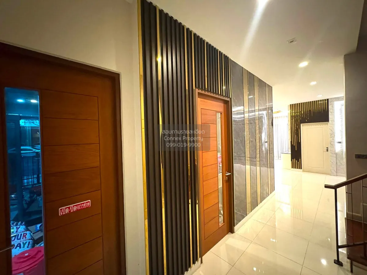 ขายบ้าน  บางกอกบูเลอวาร์ด แจ้งวัฒนะ 2 ห้องมุม บางตะไนย์ ปากเกร็ด 