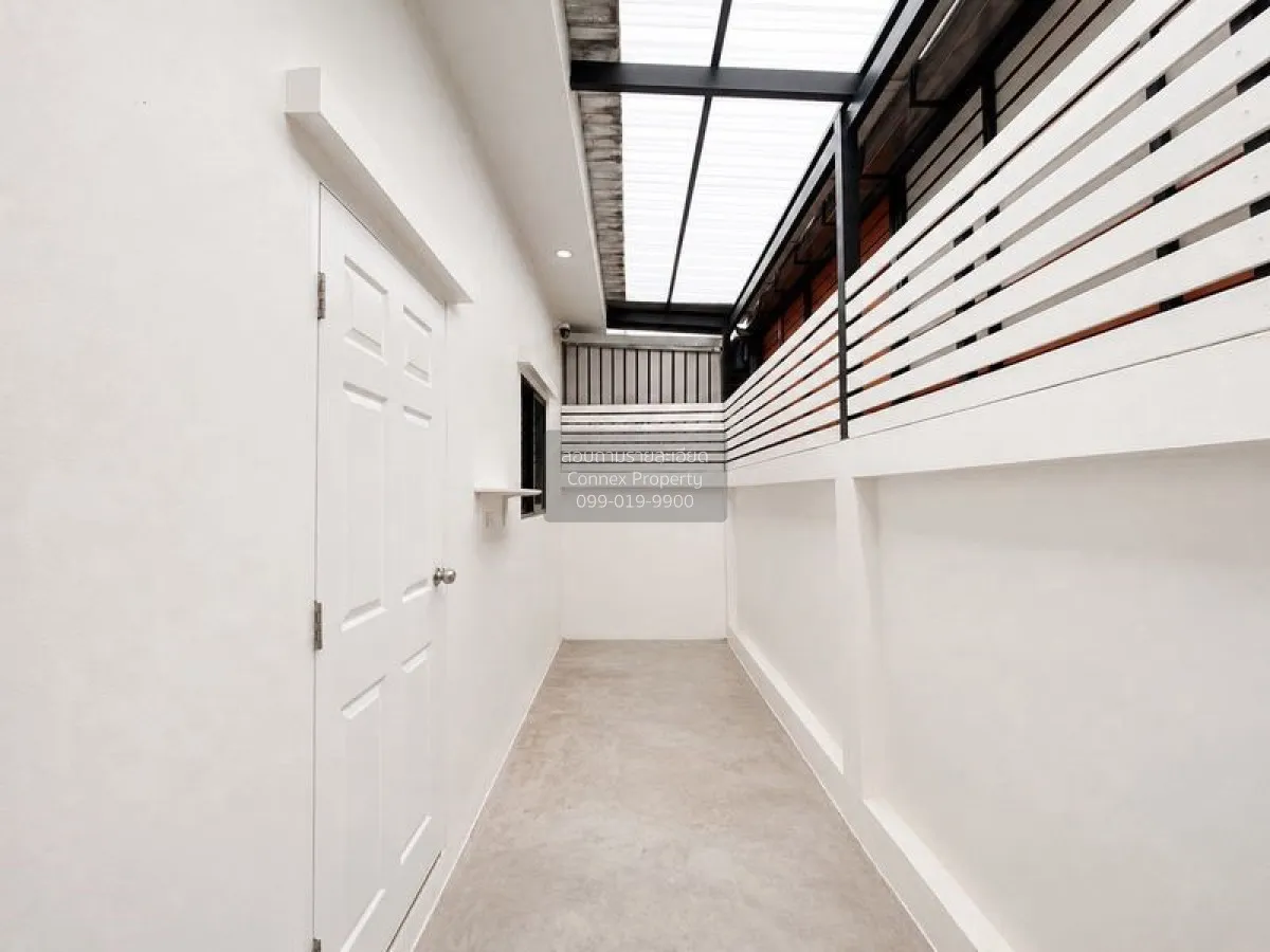 For Rent House , Rattanakorn Village 20 , Nong Prue , Bang Lamung