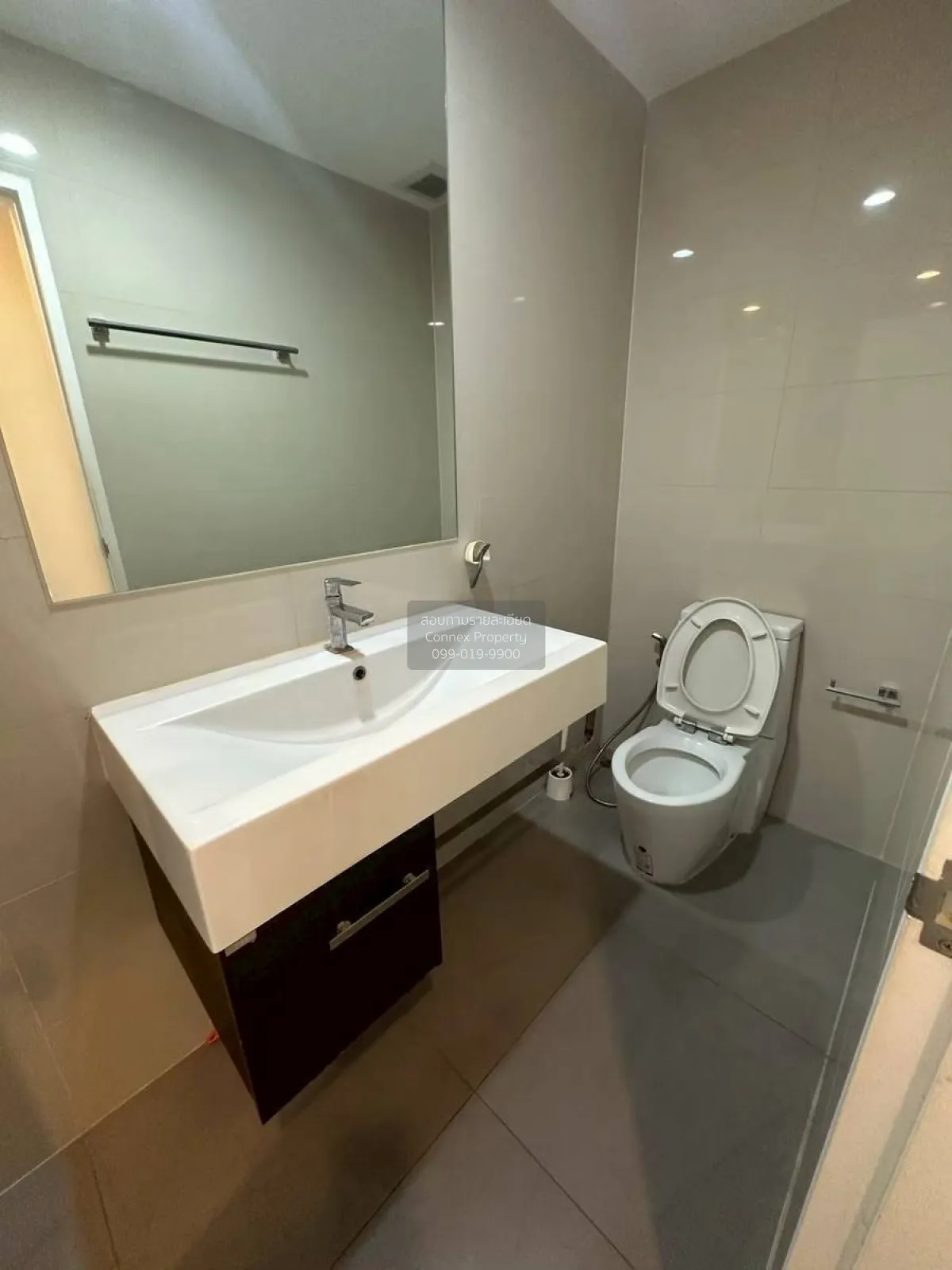 For Rent Condo , The Sky Sukhumvit , corner unit , BTS-Udom Suk ,