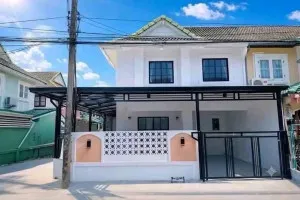 For Sale Townhouse/Townhome  , Baan Pruksa 20 Lam Luk Ka Khlong 2 , Khu Khot , Mueang Pathum Thani , Pathum Thani , CX-167588