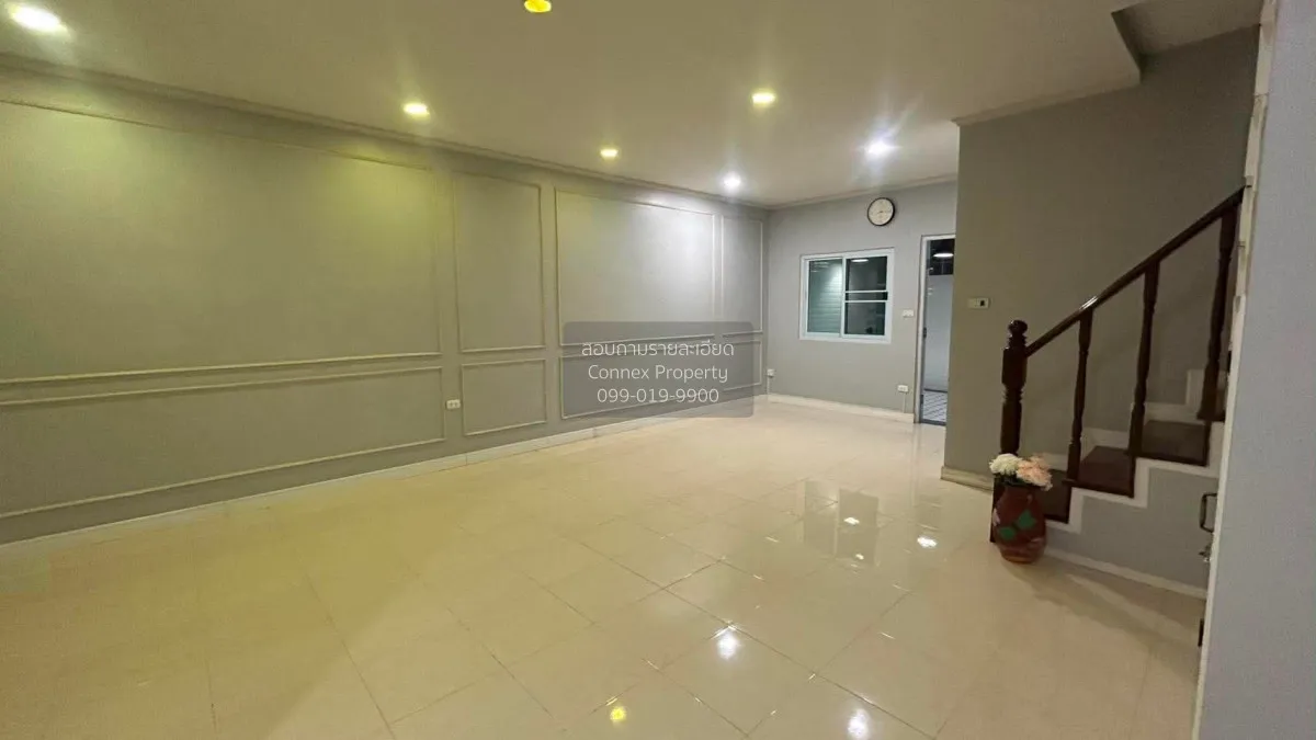 ขายทาวน์เฮาส์ 2 ชั้น หมุ่บ้าน นิรันดร์ วิลล์ 4 ถนนรามคำแหง 2  บาง 4