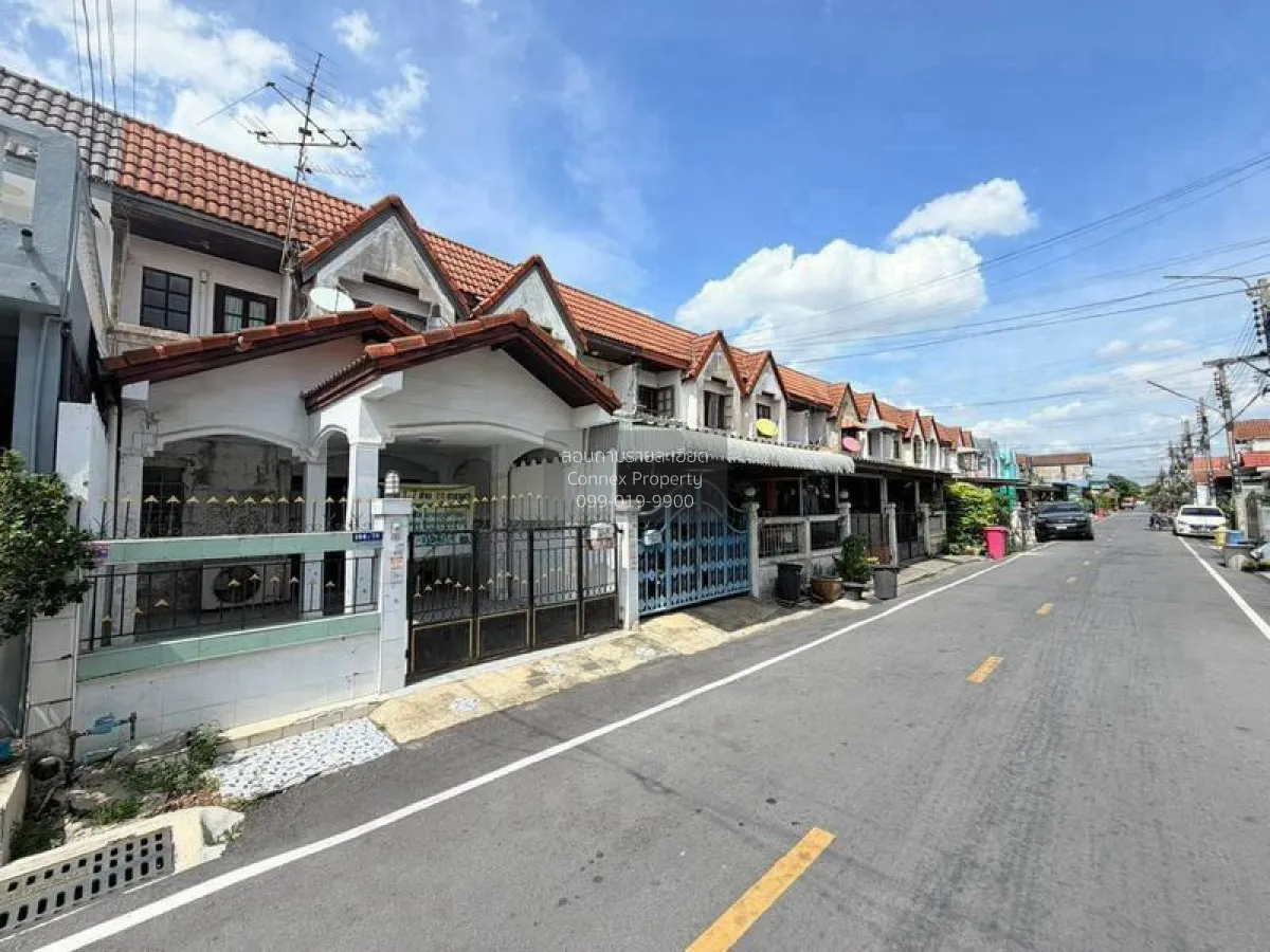 ขายทาวน์เฮ้าส์/ทาวน์โฮม  บ้านบัวทอง 2 รีโนเวทใหม่ บางรักพัฒนา บาง 2