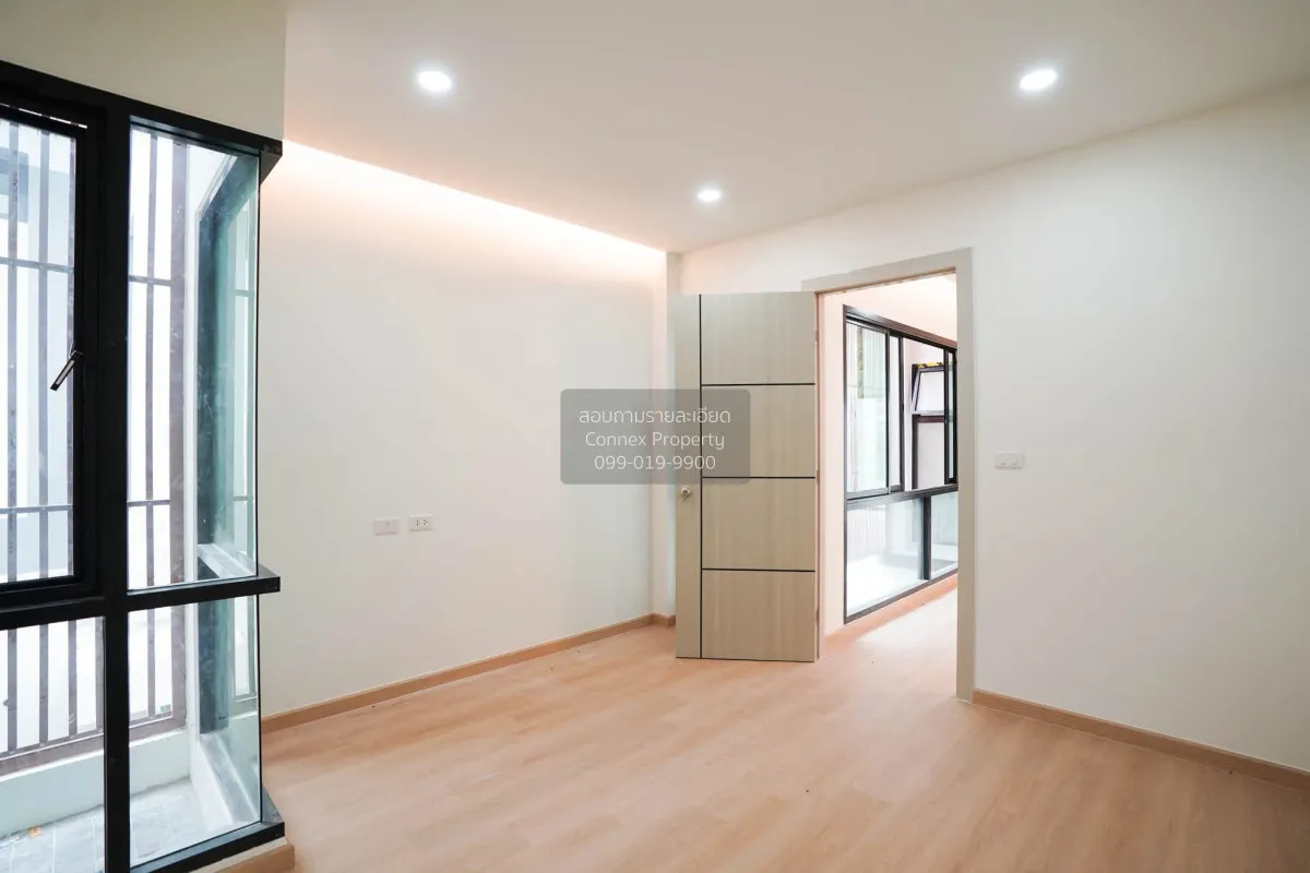ขายแรร์ไอเทม บ้านแฝด อุดมสุข! สเปซบ้านเดี่ยว 199 ตร.ม.  หน้ากว้าง