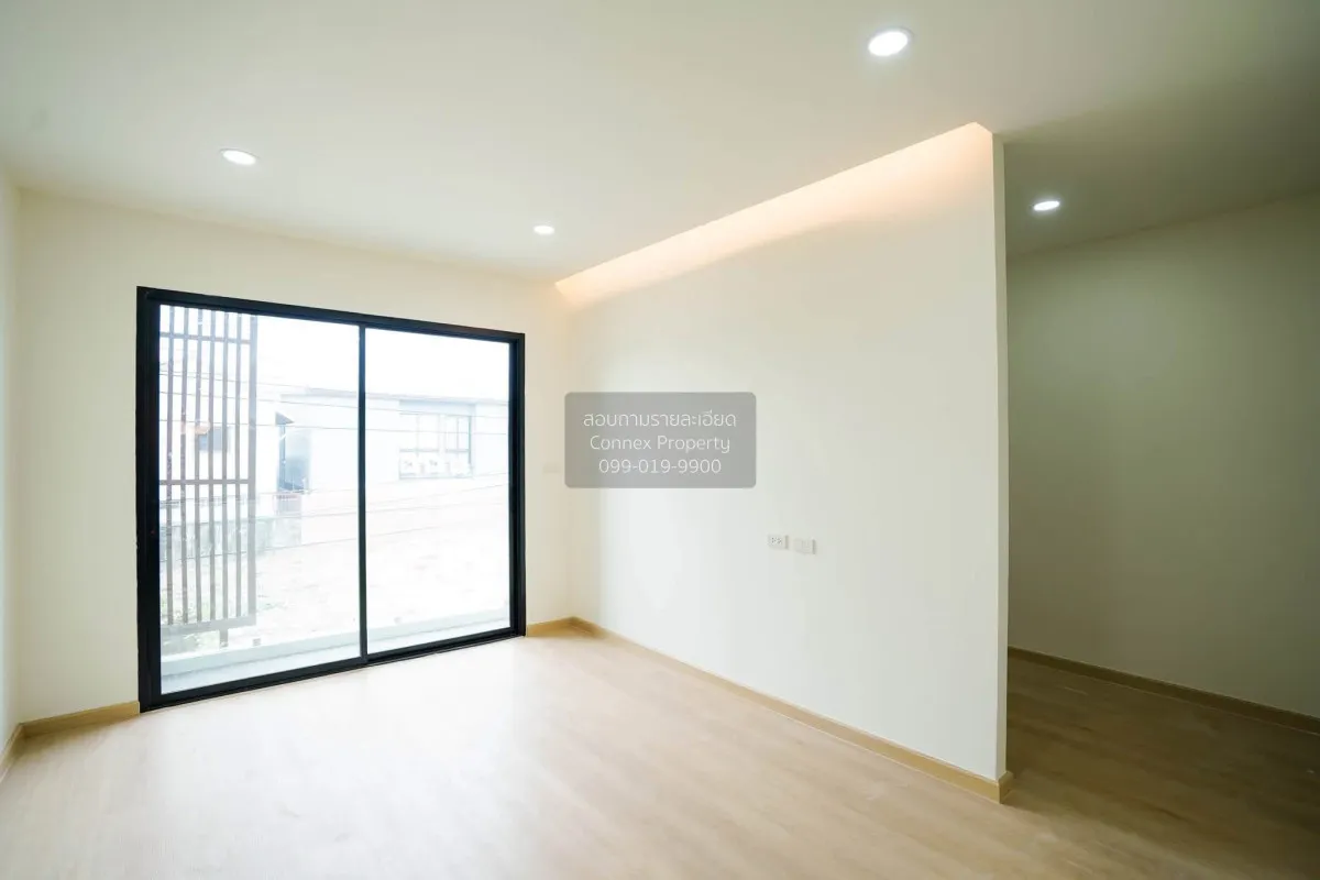 ขายแรร์ไอเทม บ้านแฝด อุดมสุข! สเปซบ้านเดี่ยว 199 ตร.ม.  หน้ากว้าง