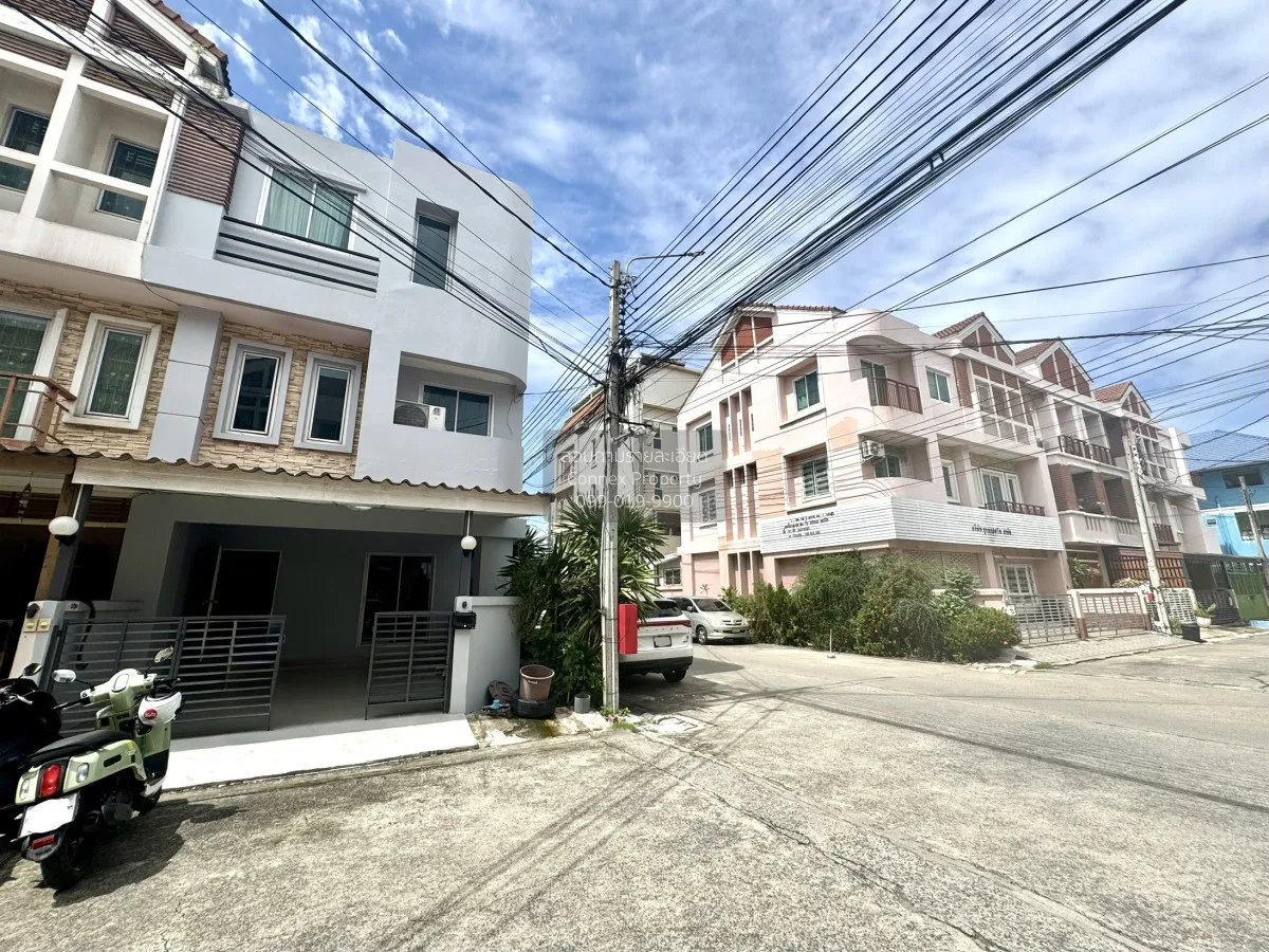 For Sale Townhouse/Townhome  , The Nature City Phetkasem 69 , new 3