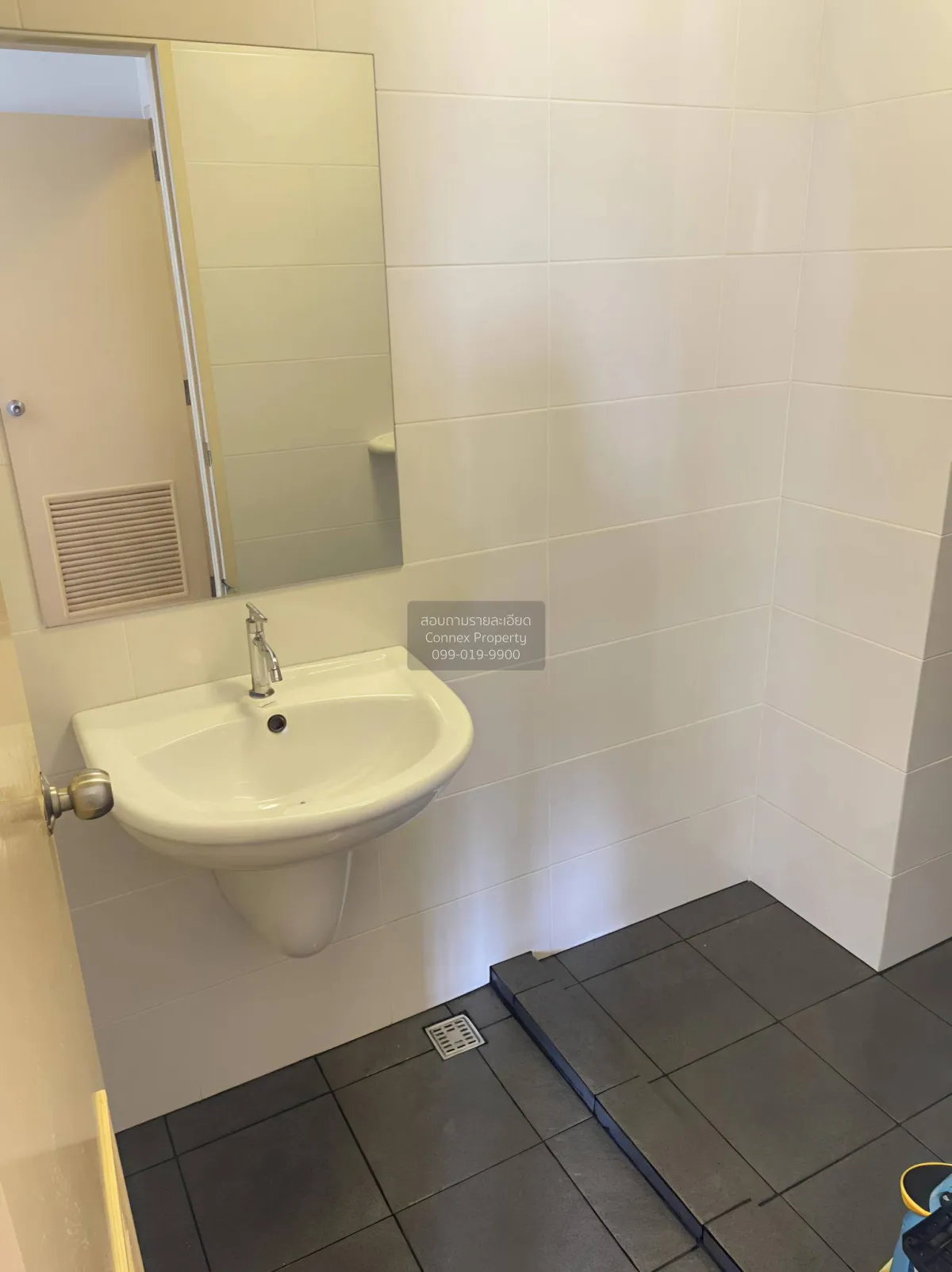 For Sale Condo , The Trust Condo South Pattaya , Nong Prue , Bang