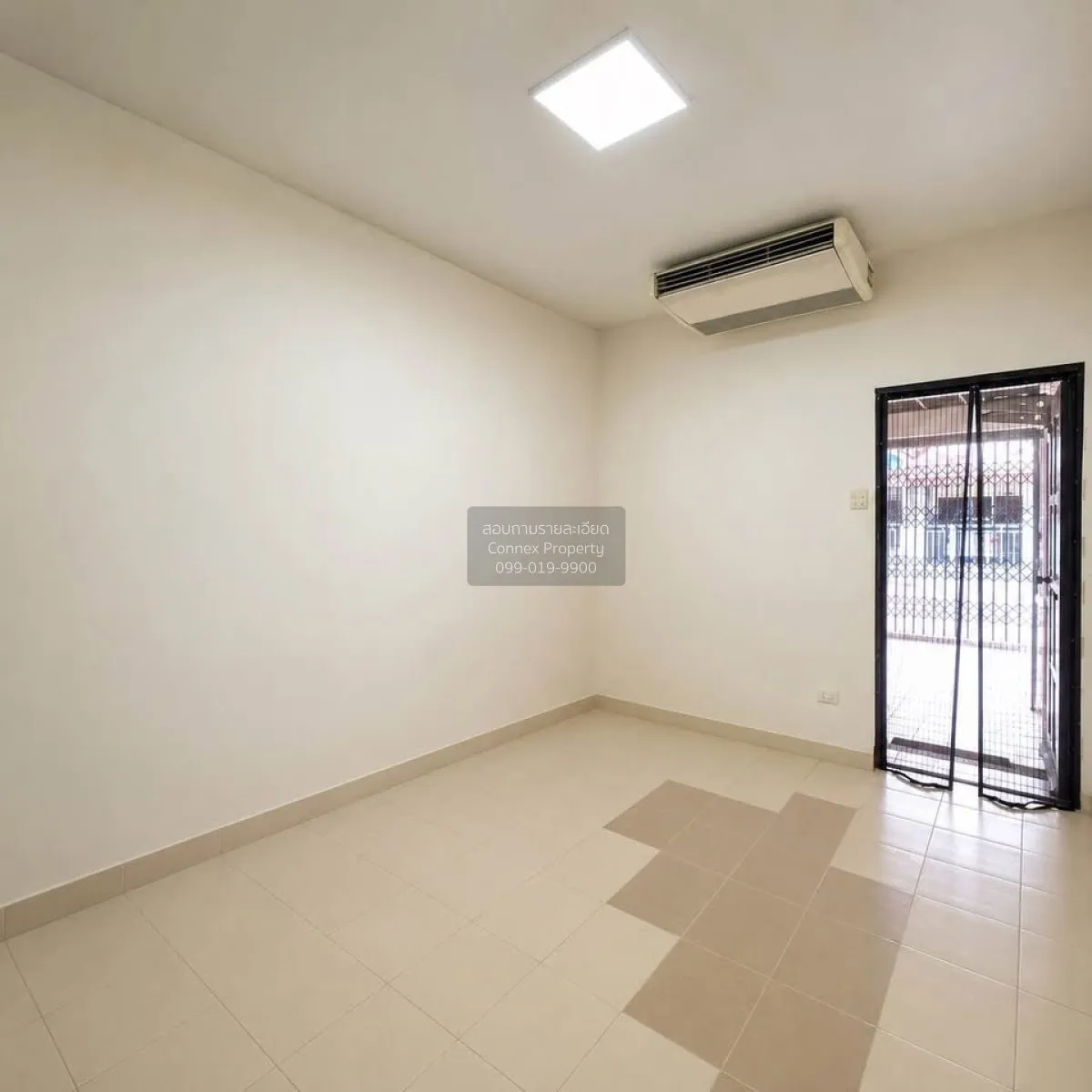 For Sale Townhouse/Townhome  , Sri Suchart Grand View 3 , Ratsada