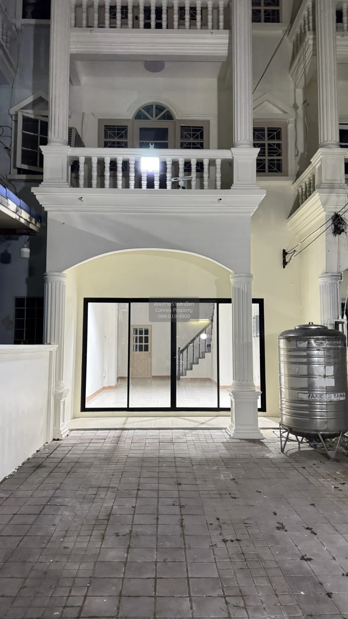 For Sale Townhome Lat Phrao 138  , high floor , Khlong Chan , Ban 2