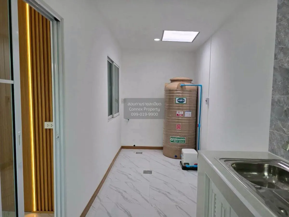For Sale Townhouse/Townhome  , I Leaf Town Lumlukka Klong 3 , Lat