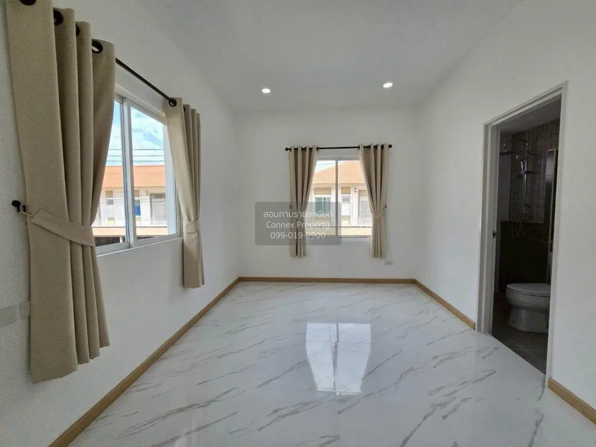 For Sale Townhouse/Townhome  , I Leaf Town Lumlukka Klong 3 , Lat