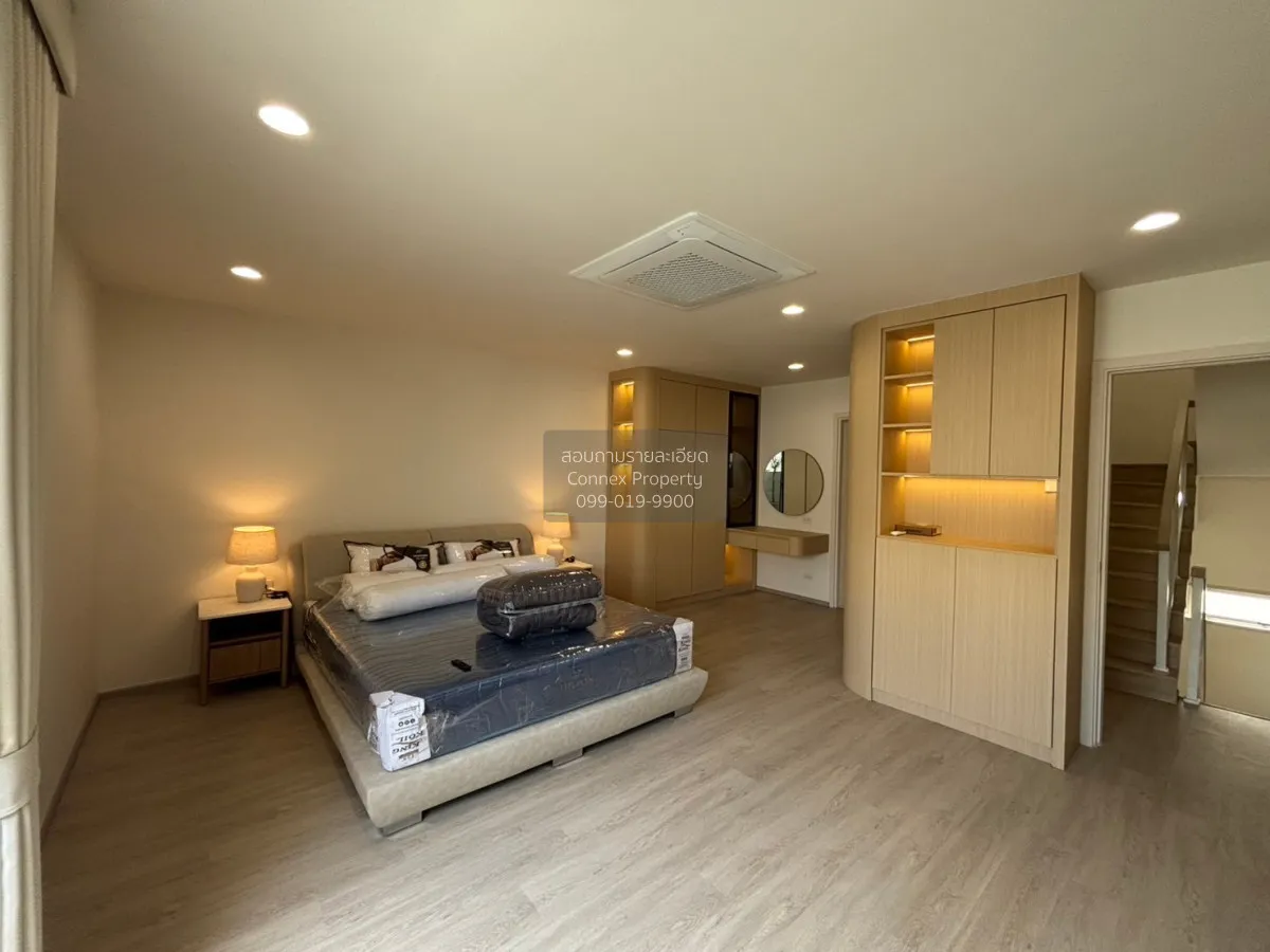 For Rent Townhouse/Townhome  , Nue Verse Krungthep Kreetha , Thap