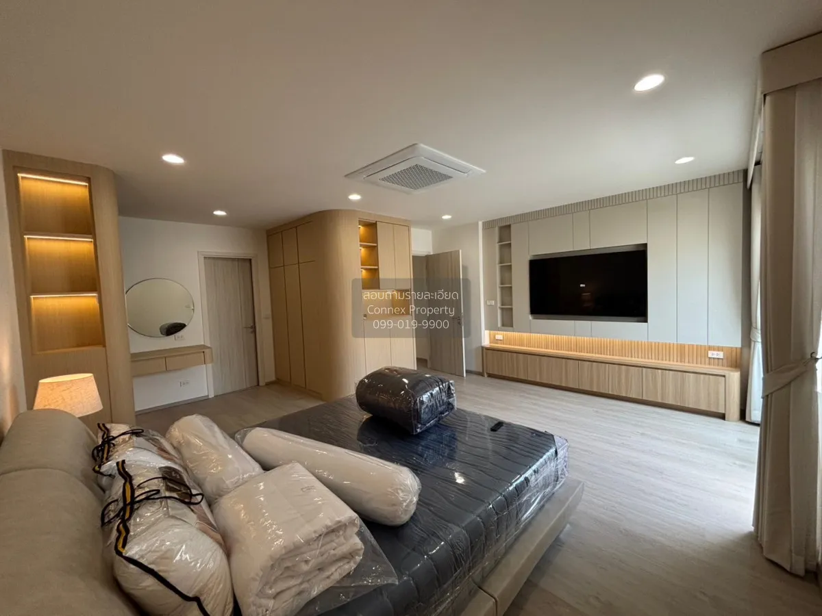 For Rent Townhouse/Townhome  , Nue Verse Krungthep Kreetha , Thap