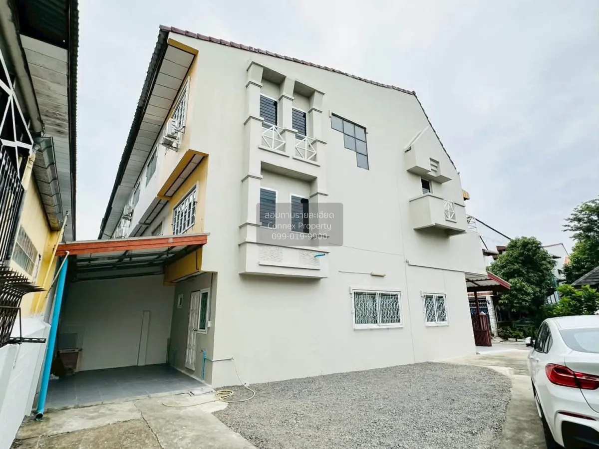 ขายทาวน์เฮ้าส์/ทาวน์โฮม  บ้านเกษราคลาสสิคโฮม ห้องมุม รีโนเวทใหม่  4