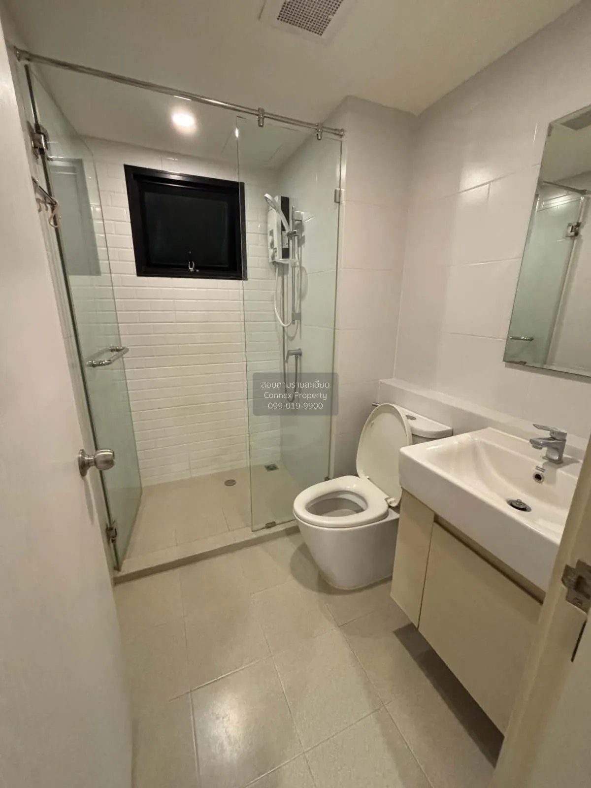 For Sale Condo , Chewathai Hallmark Ladprao-Chokchai 4 , corner u 1