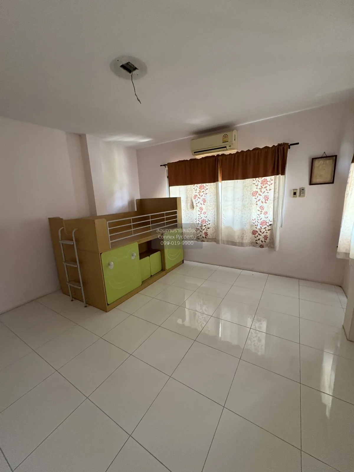 For Sale House , Flora Ville Park City Suwinthawong , Lam Phak Ch