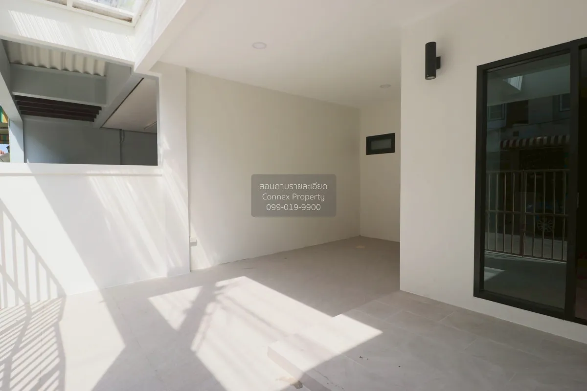 For Sale Townhouse/Townhome  , Sucha Village 1, Liab Klong Thawi  2