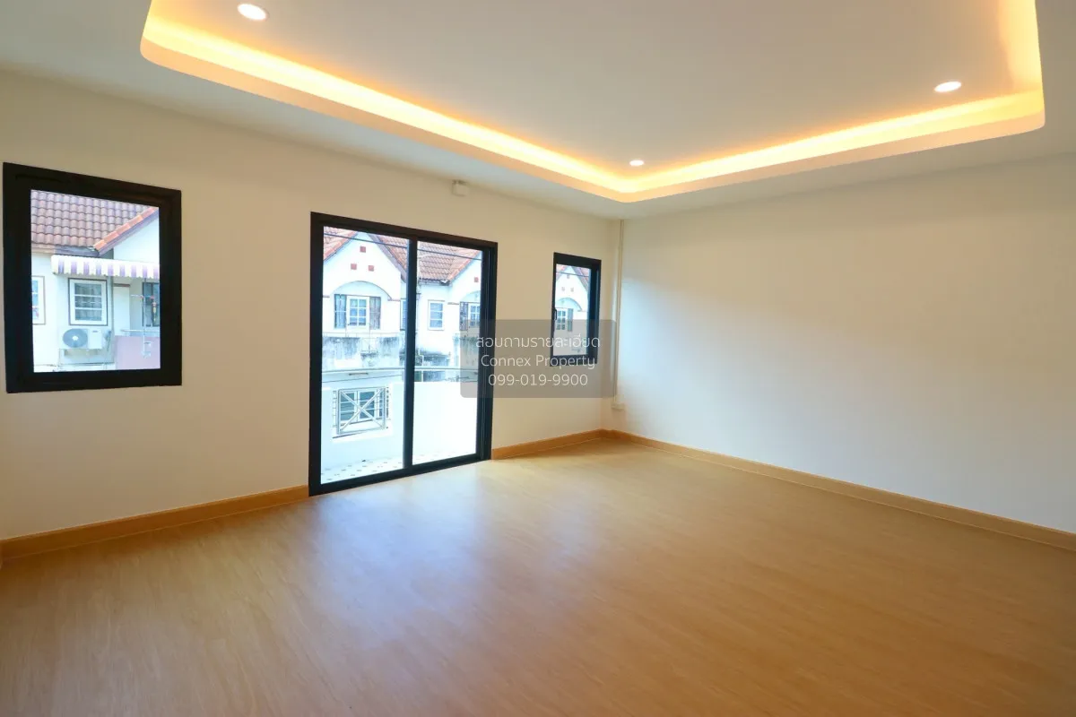 For Sale Townhouse/Townhome  , Sucha Village 1, Liab Klong Thawi 