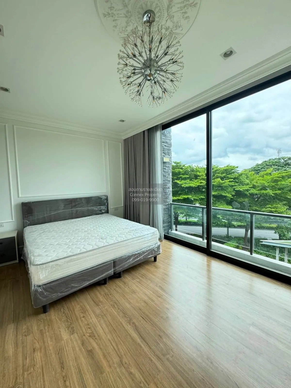 For Rent House , Baan Klang Muang Classe Ekkamai - Ramintra , Lat