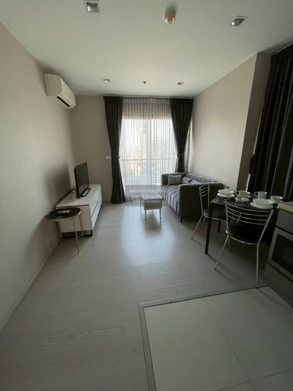 For Rent Condo , Rhythm Sukhumvit 36-38 , corner unit , BTS-Thong 1