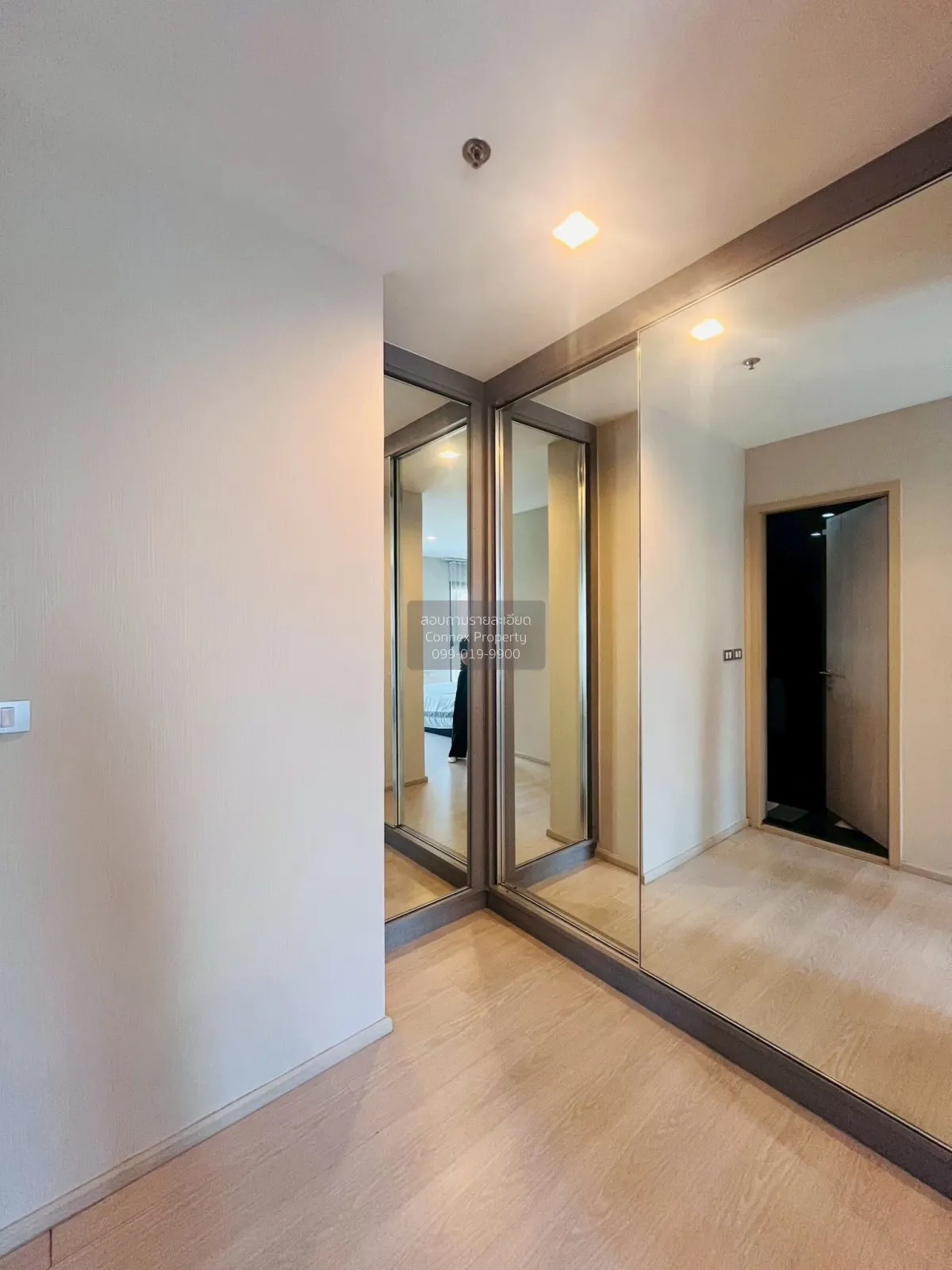 For Rent Condo , Rhythm Sukhumvit 36-38 , corner unit , BTS-Thong 3