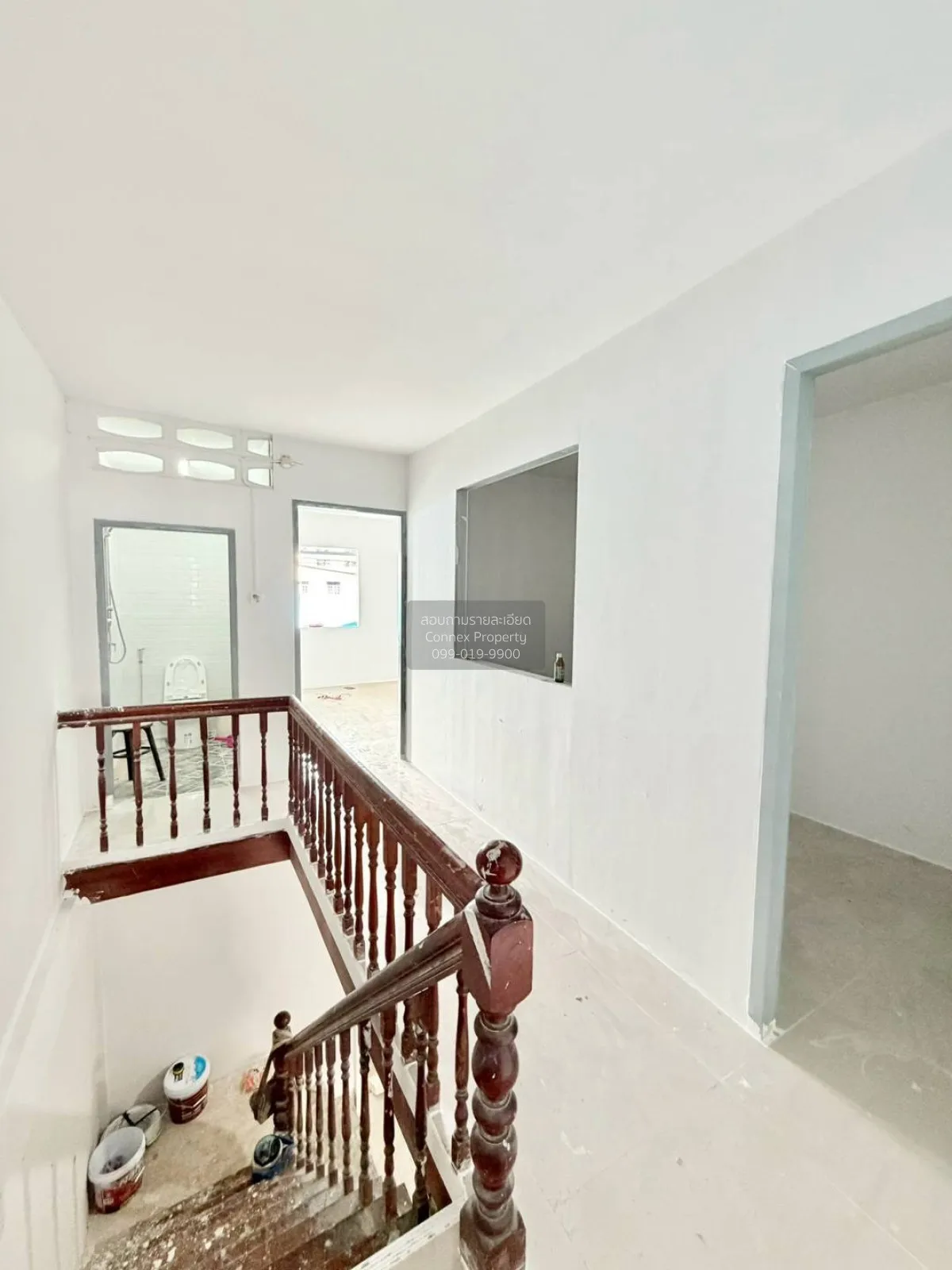ขายทาวน์เฮาส์  2  ชั้น 18 ตรว. ซอยเรวดี 53  บ้านรีโนเวท  รีโนเวทใ